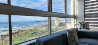 Accommodation Front - Classy 4 Sleeper with Ocean Views - 2