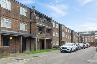 The Sky Suite Tottenham - 2