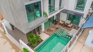 Modern 5BR Pool Villa Pattaya - 2