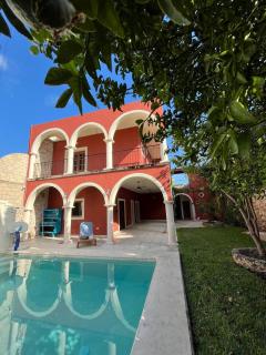 Habitacion chica con piscina - 3