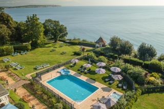 Luccombe Manor Country House Hotel - 9