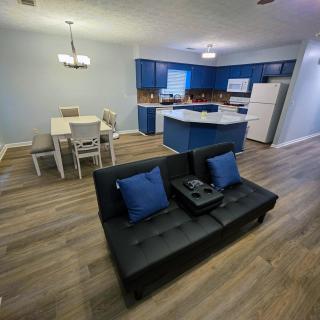 Bear Creek Bungalow - 9