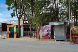 SPOT ON Mango Leaf Restaurant - 2