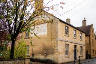 Delabere House - Luxury Cotswolds Holiday Apartments - 8