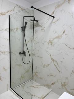 Elegant New Studio - 6