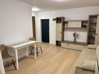 Elegant New Studio - 0