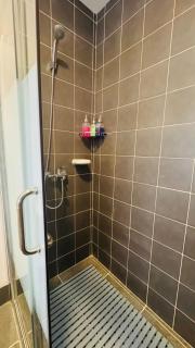 Amani Bldg B520 Classy & Simple Retreat - 6