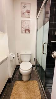 Amani Bldg B520 Classy & Simple Retreat - 5