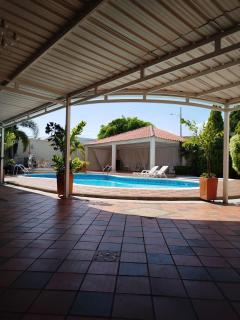 Apartahotel con Piscina, Valle Suites Boutique - 3
