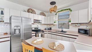 Beachfront Serene Apt at Victoria del Mar 3F - 5