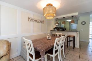 26 Hilton Head Cabanas - 7