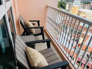 Elegant and Modern Style Venice Luxury Residences - 8