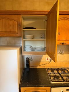 Modern 3Bed Doncaster Home with Vintage Charm - 2