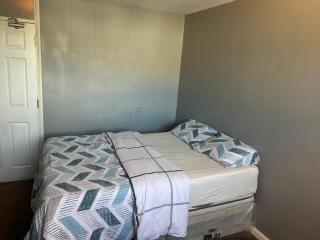 The Sawyers Court Home - 4