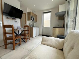 Chez Camille & Emma - Climatisé - 3