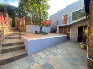 Mbobo Legacy Residence - 9