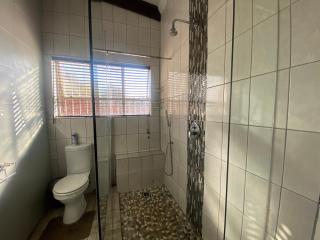 Mbobo Legacy Residence - 8