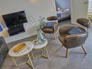 SeaLuxe Suite 27i - 5