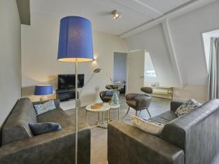 SeaLuxe Suite 27i - 1