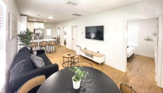 Cozy Stylish Chic Home Ybor, Dt Central Location - 9