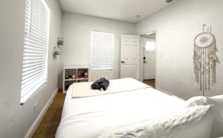 Cozy Stylish Chic Home Ybor, Dt Central Location - 3