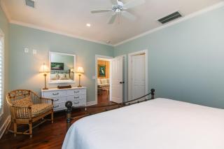 Creekside Cottage - 5