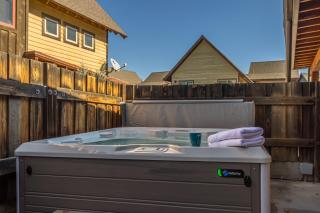 Essentia Townhome 151B - 6