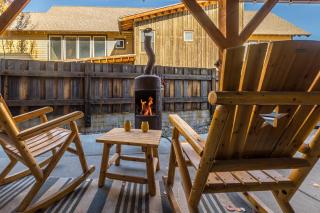 Essentia Townhome 151B - 8