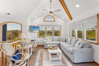 1359 - Happy Ours - Corolla - 2