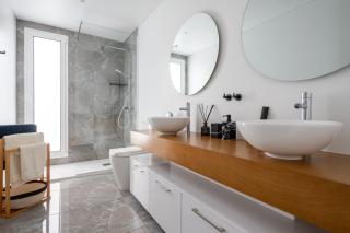 Sunny Ocean View Villa - 3