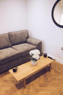 Little Dunton Lodges 2 - 4