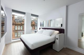 YOTEL Glasgow - 8