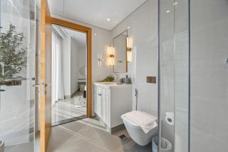 2BR at Opera Grand, Fountain and Burj Khalifa Views - 9