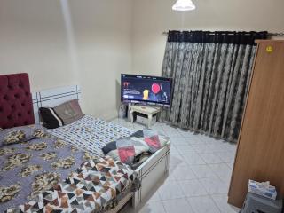 Cozy private toom with netflix and all facilities - 0