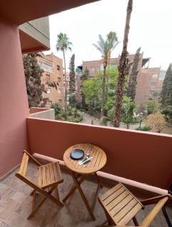 Green in majorelle - 4