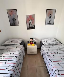 Casa Jurerê • 300m Praia • Churrasqueira - 9