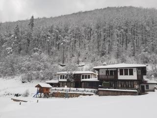 Къща за гости "Мегдана на Чаршията" - 1