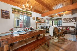 Peregrine Chalet - Hot Tub, Walk to Slopes, Shuttle, Fenced Yard, BBQ - 8