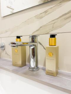 Luxury Studio Apt at 233 Boulevard Cantonment-Accra - 7