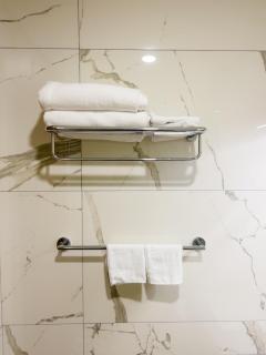 Luxury Studio Apt at 233 Boulevard Cantonment-Accra - 2