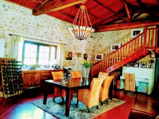 Luxe B&B maison á votre santé, in Bordeaux Wine Region - 4