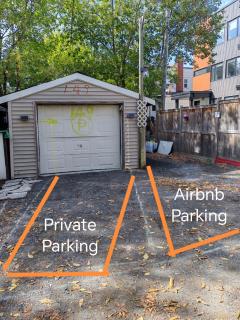 Ottawa University center near train Station & Parliament - 5