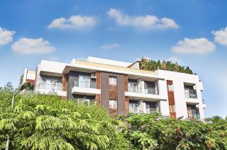 Modern chic rooftop studio - 9