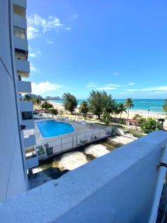 Downtown Beachfront Isla Verde Luxury Apartment - 5