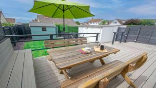 Sandbanks Braunton, Stylish Cottage near to Saunton Beach Sleeps 4 - 9