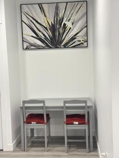 Modern Basement Suite near West Edmonton Mall - 8