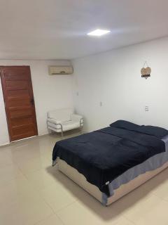 Apartamento espaçoso e bem localizado - 1