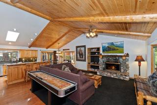 161 - Relaxing Alpine Estate - Big Bear Getaway - 8