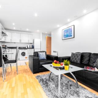 Stylish Two Bed Apartment - Speed Wi-Fi - Smart Tv - Parking 201MH - 0