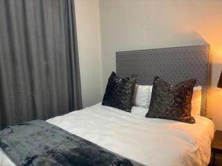 The Cube Rivonia Sandton Luxury Suites - 8